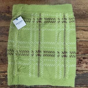 NWT Arizona Jean company, size medium